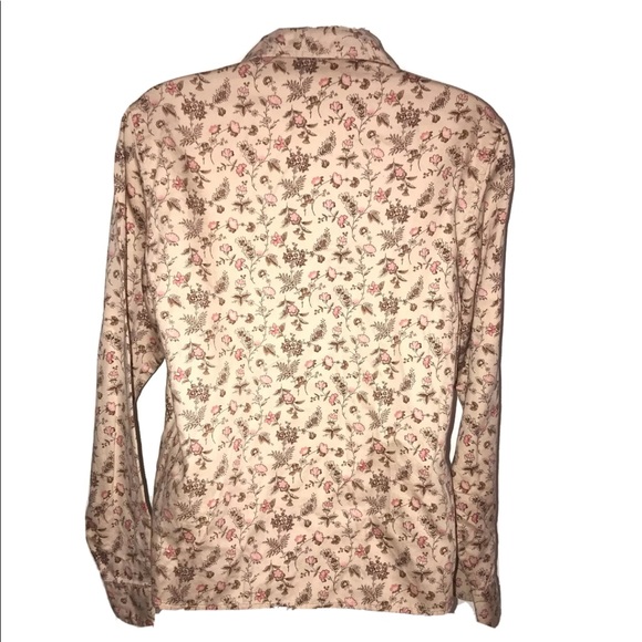 Cottagecore floral button up top. - Picture 2 of 3